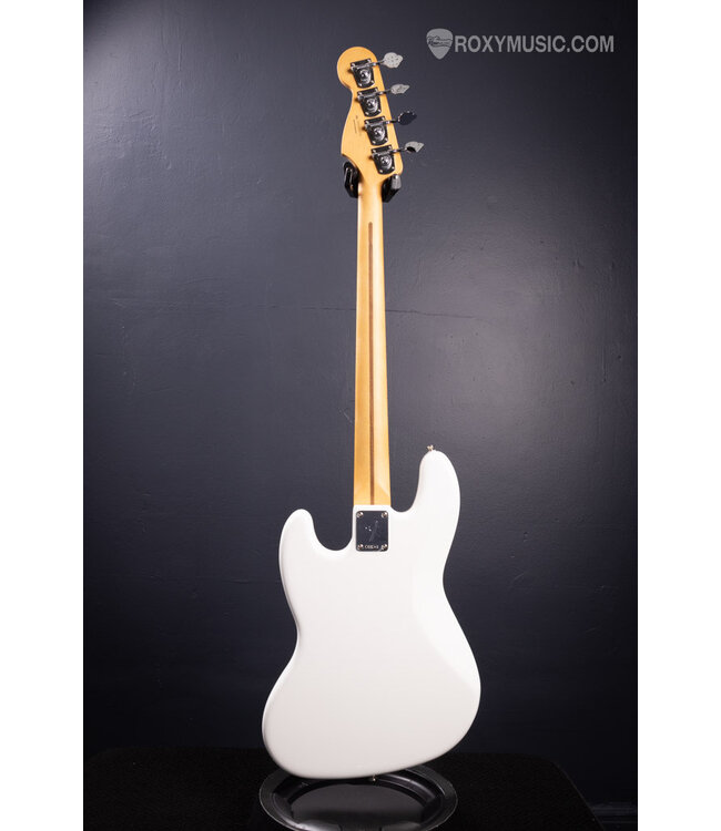 Player II Jazz Bass - Polar White with Maple Fingerboard