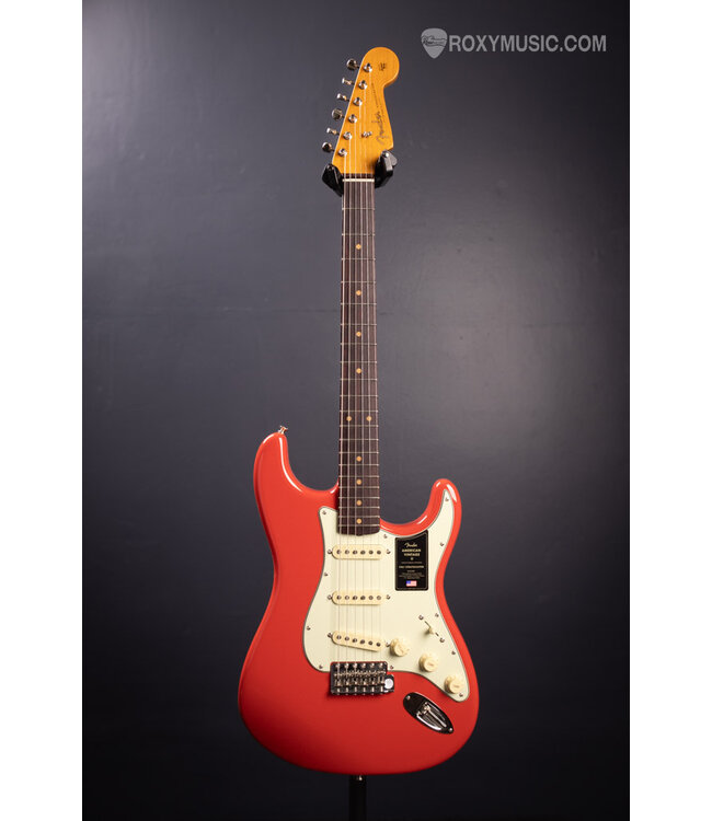 American Vintage II 1961 Stratocaster Electric Guitar - Fiesta Red