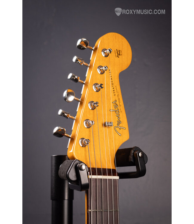 American Vintage II 1961 Stratocaster Electric Guitar - Fiesta Red