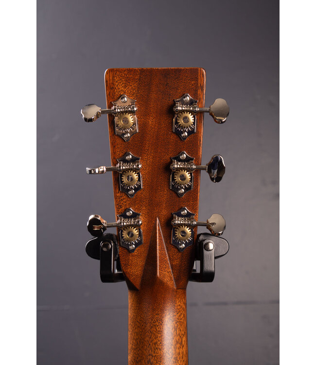 D-28 Satin Standard Series Acoustic Guitar - Satin 1935 Sunburst (2025)