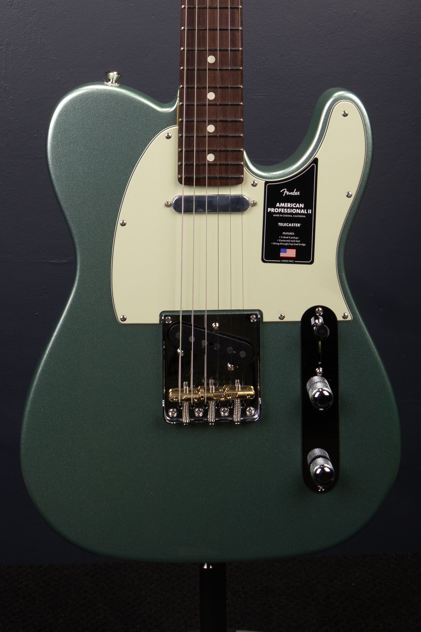Fender American Professional II Telecaster - Mystic Surf Fender American Professional II Telecaster - Mystic Surf