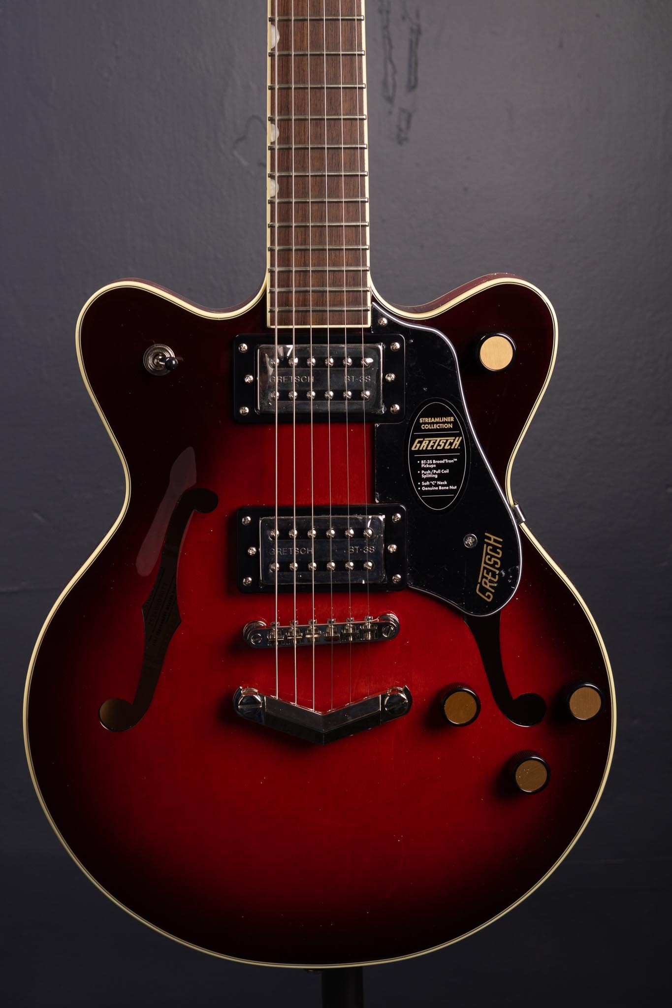 Gretsch G2655 Streamliner Center Block Jr. Double-Cut Semi