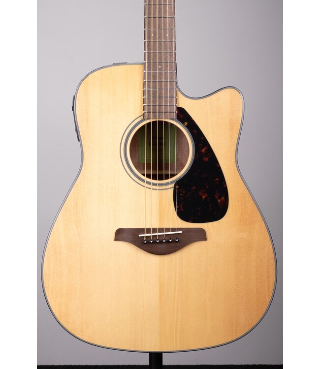 Yamaha FGX800C DREADNOUGHT CUTAWAY NATURAL ACOUSTIC ELECTRIC GUITAR