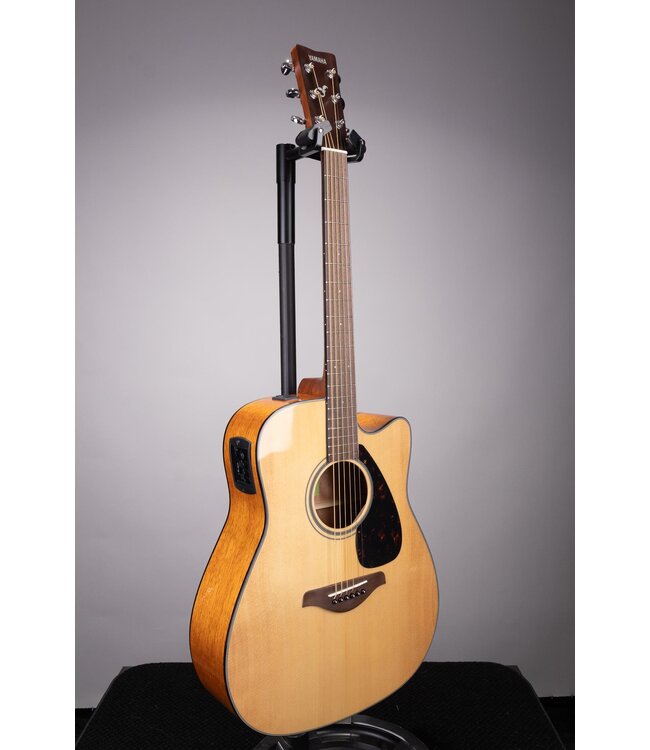 Yamaha FGX800C DREADNOUGHT CUTAWAY NATURAL ACOUSTIC ELECTRIC GUITAR