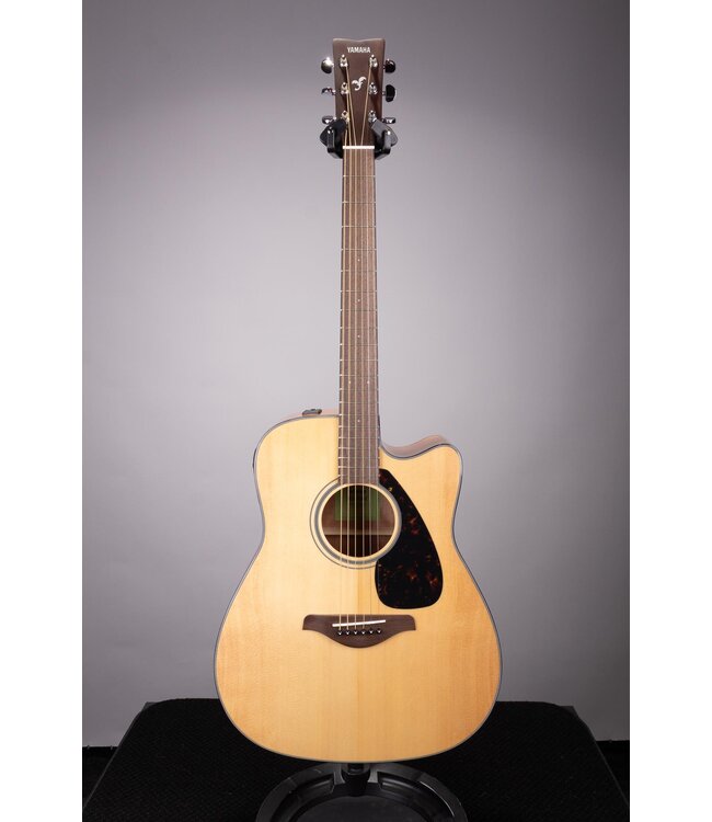Yamaha FGX800C DREADNOUGHT CUTAWAY NATURAL ACOUSTIC ELECTRIC GUITAR