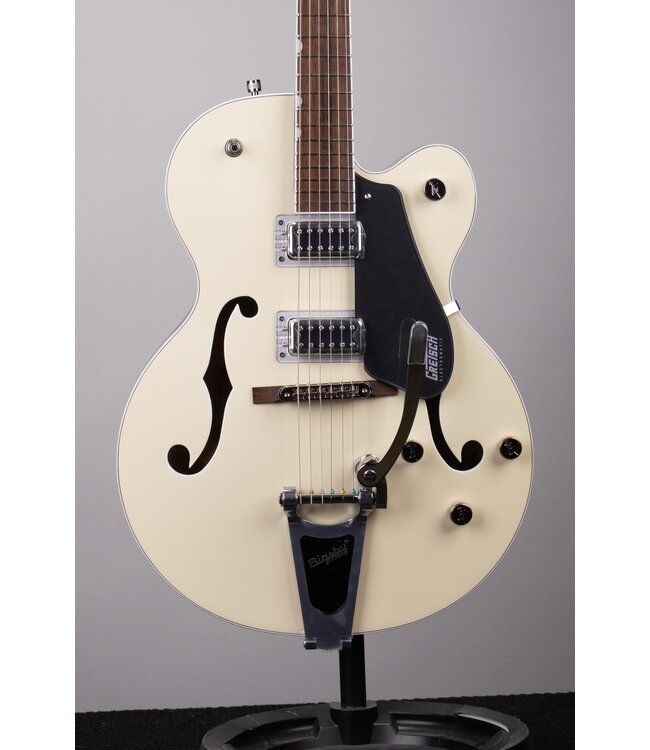 G5420T Electromatic Classic Hollowbody Bigsby Vintage White Tint/London Grey