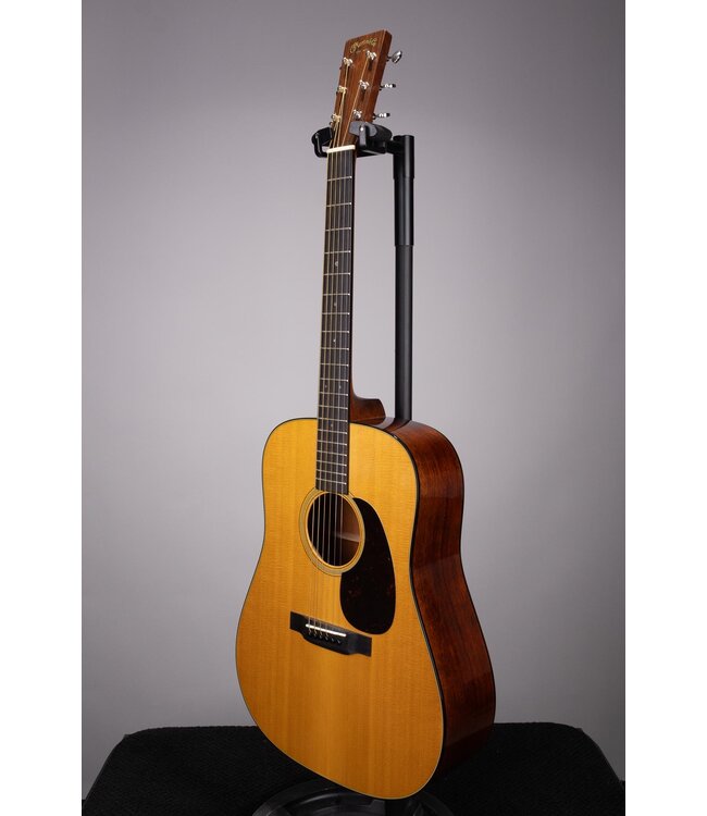 D-18 Standard Dreadnought Natural Acoustic Guitar With Hard Case