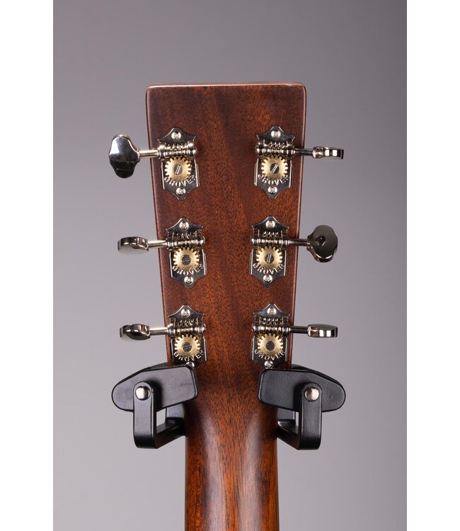 D-18 Standard Dreadnought Natural Acoustic Guitar With Hard Case