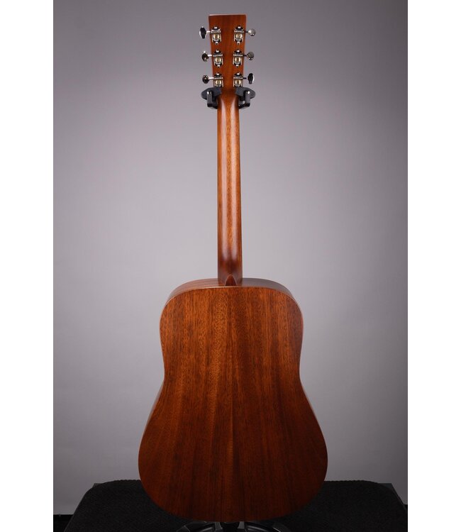 D-17 Standard Series Acoustic Guitar - Natural