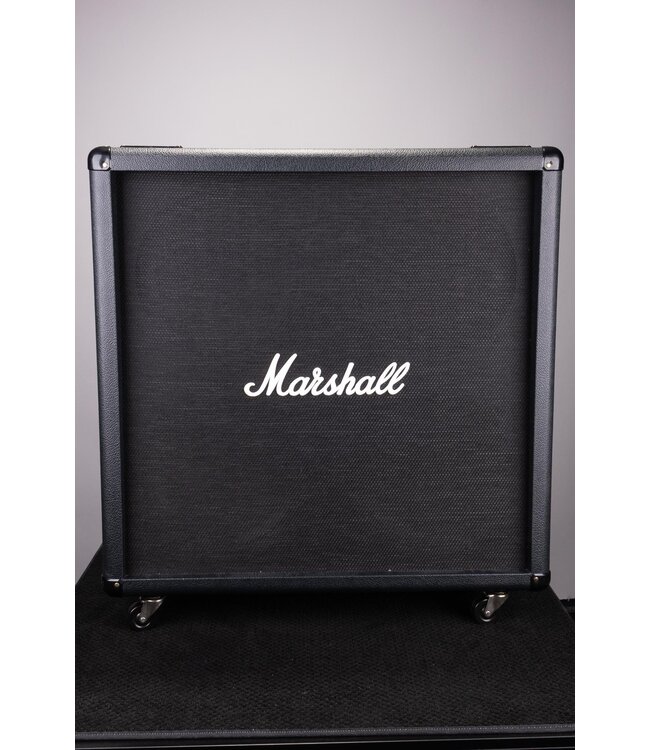 Used Marshall MC412B Straight Guitar Speaker Cab