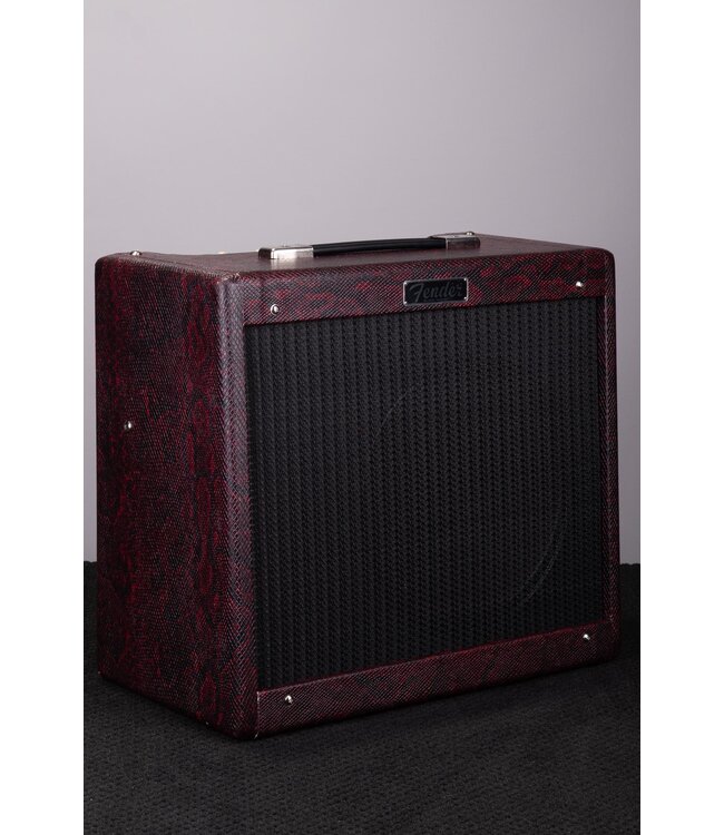 Fender Limited Edition Blues Junior IV Tube Combo Amp - Red Snakeskin, 15-watt with Footswitch