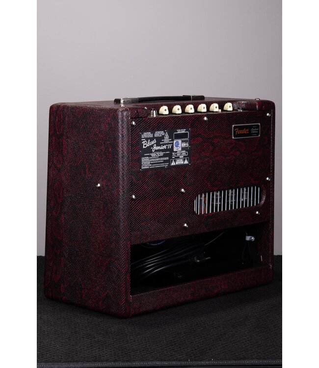 Fender Limited Edition Blues Junior IV Tube Combo Amp - Red Snakeskin, 15-watt with Footswitch