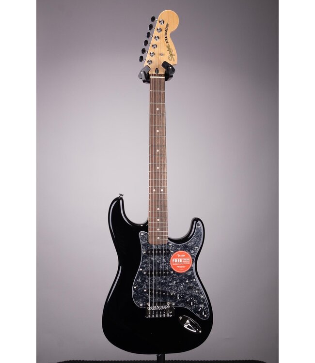 Squier Affinity Series Stratocaster - Black with Black Pearloid Pickguard, Laurel Fingerboard