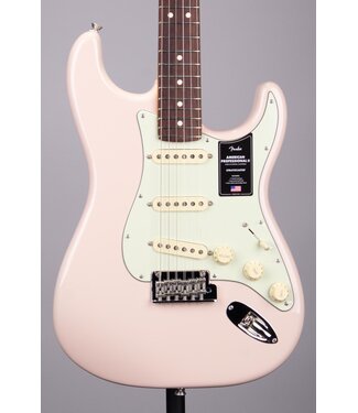 Fender Fender Limited Edition American Professional II Stratocaster - Shell Pink with Rosewood Fingerboard, Includes Deluxe Molded Case