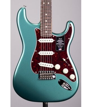 Fender Fender American Professional Classic Stratocaster - Faded Sherwood Green Metallic with Rosewood Fingerboard, Includes Deluxe Gig Bag