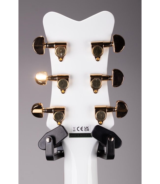 G5021WPE Rancher Penguin Parlor Acoustic-Electric Guitar - White