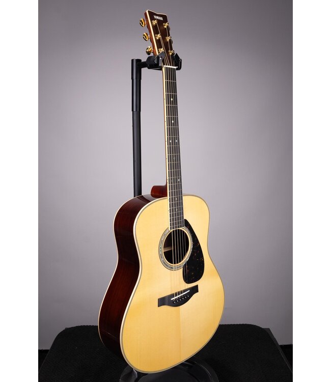 Yamaha LL16 ARE Acoustic-Electric Guitar - Natural, Solid Rosewood Back & Sides