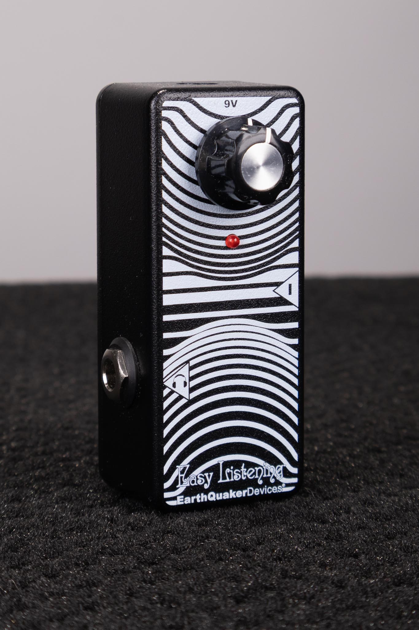 EarthQuaker Devices Easy Listening　EQD EarthQuaker Devices Easy Listening Amp Simulator Russo Music Red Blue