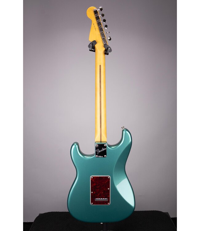 Fender American Professional Classic Stratocaster - Faded Sherwood Green Metallic with Rosewood Fingerboard, Includes Deluxe Gig Bag