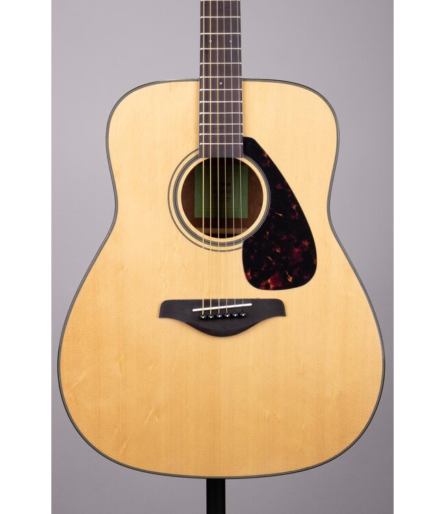 YAMAHA FG800J FOLK SIZE SOLID TOP ACOUSTIC GUITAR