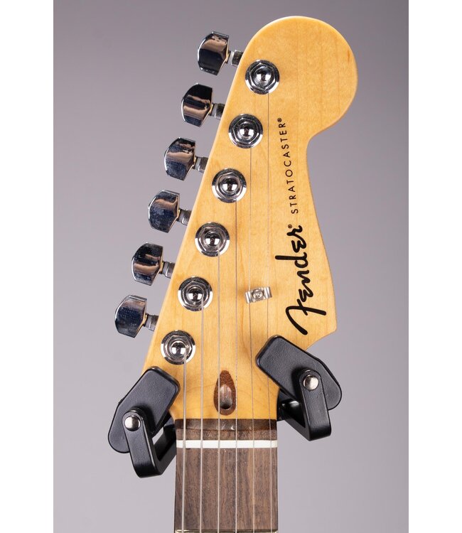 Fender Standard Stratocaster HSS – Black with Laurel Fingerboard