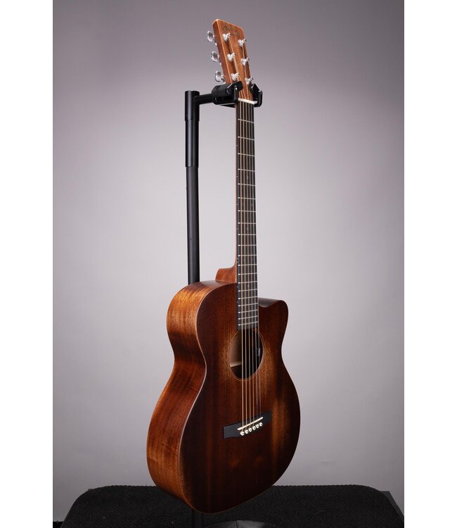 Martin 000C Jr-E StreetMaster Acoustic-electric Guitar - Dark Mahogany Distressed