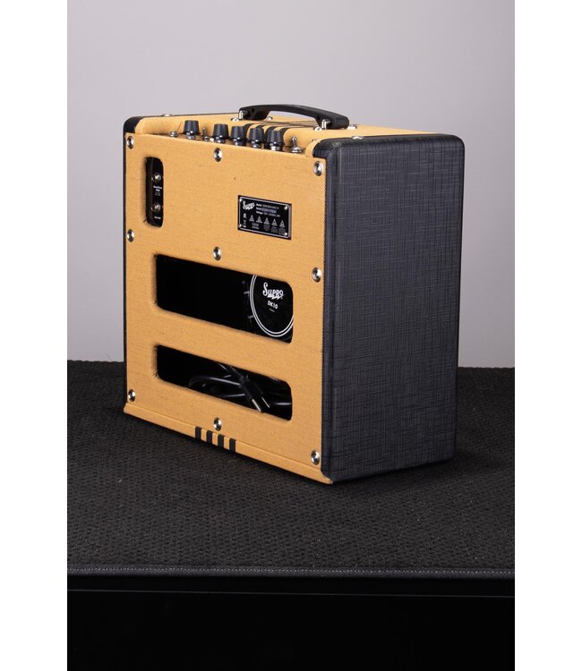 Supro Delta King 12 Tube Combo Amplifier - 1x12, 15-Watt, Tweed/Black