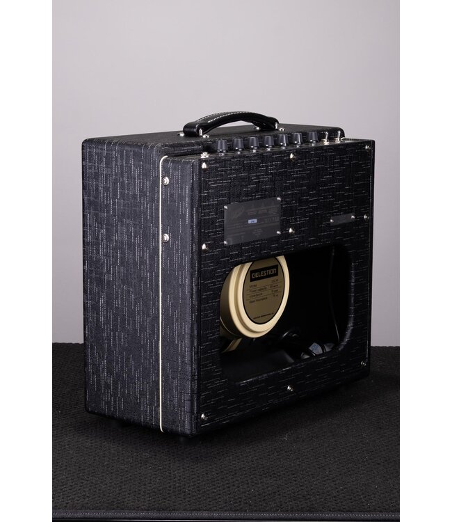 Supro Amulet 1x12 Tube Combo – Black Scandia, Variable Power Amp, Celestion Creamback