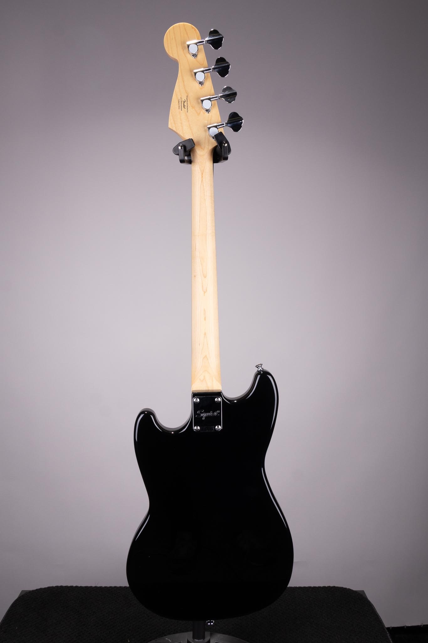 squire bronco bass 黒　musicmaster 仕様 squire bronco bass 黒 musicmaster 仕様 【公式通販】