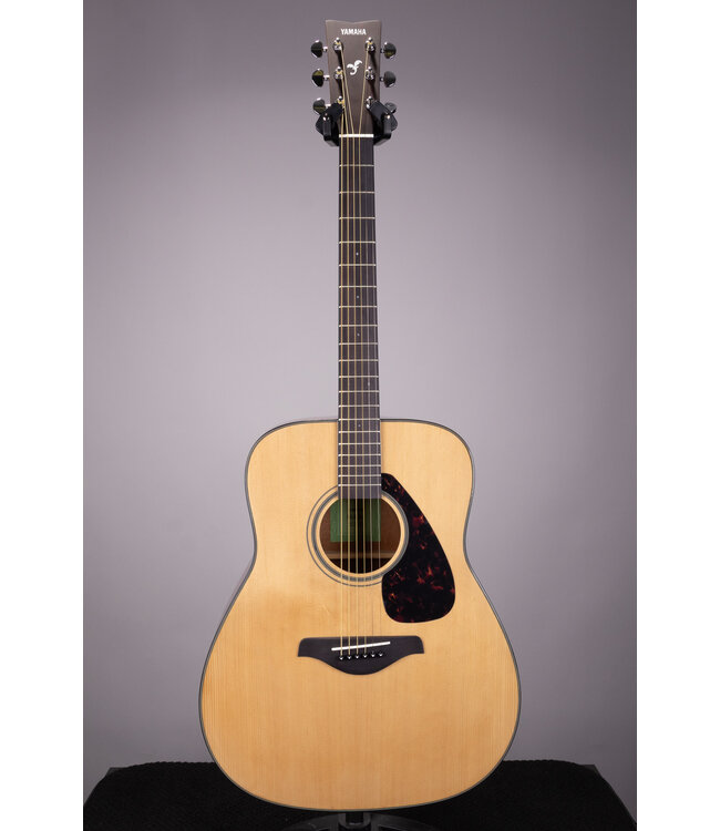YAMAHA FG800J FOLK SIZE SOLID TOP ACOUSTIC GUITAR