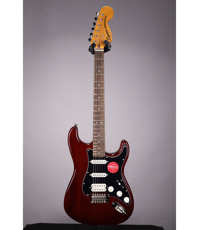 Classic Vibe '70S Stratocaster Electric Guitar HSS Walnut
