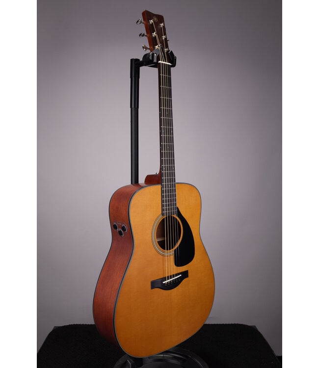 Yamaha FGX3 Red Label Acoustic-Electric Guitar with Hard Bag