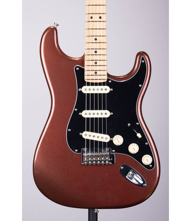 Used Fender Deluxe Roadhouse Stratocaster - Classic Copper - With Bag