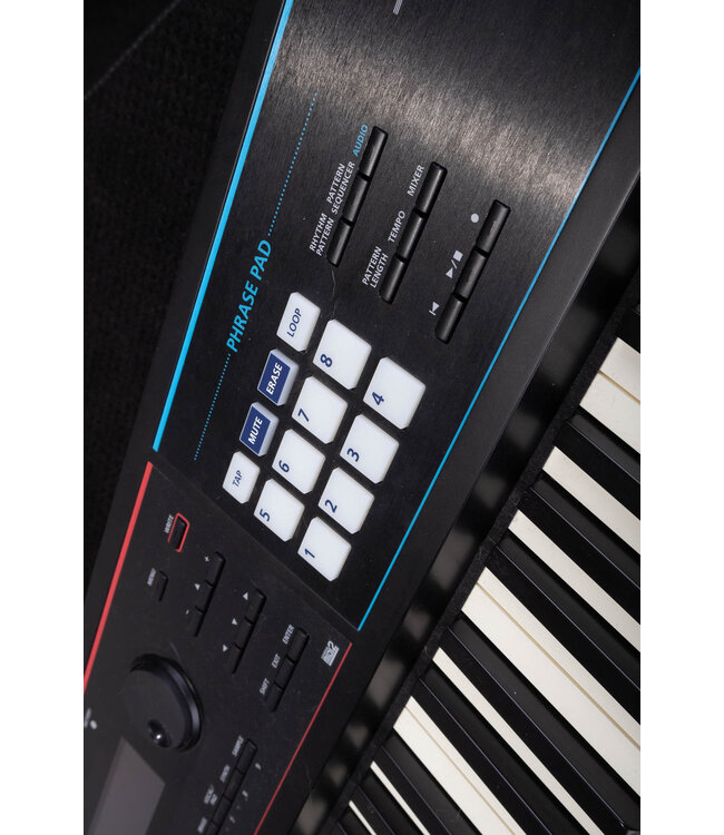 Used Roland Juno DS88 Keyboard
