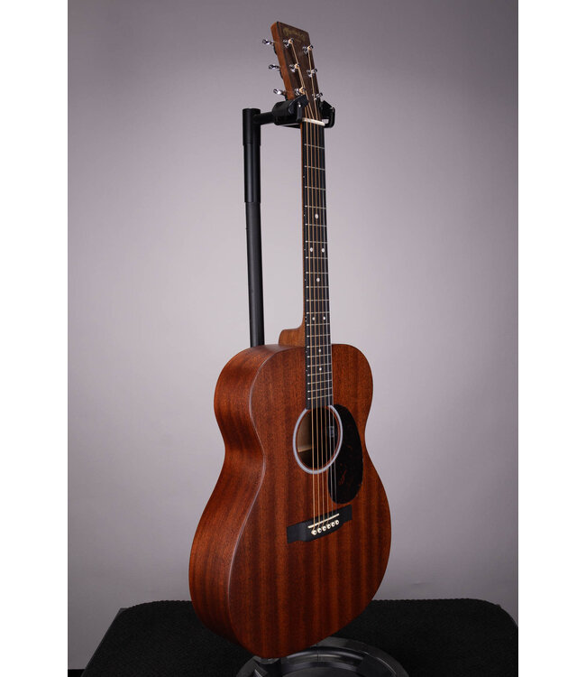 Martin 00010E Sapele Acoustic Electric Guitar With Gigbag