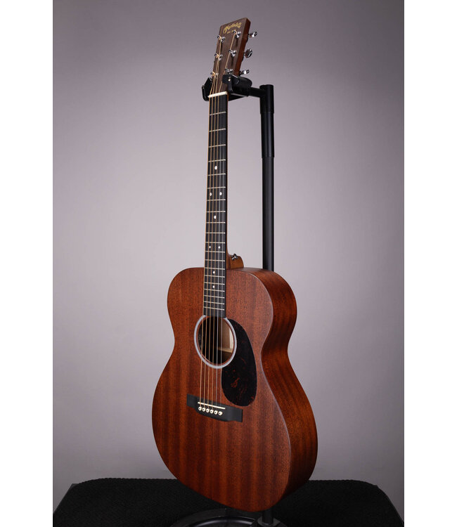 Martin 00010E Sapele Acoustic Electric Guitar With Gigbag