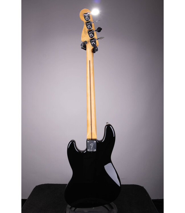 Fender Player II Jazz Bass - Black with Maple Fingerboard