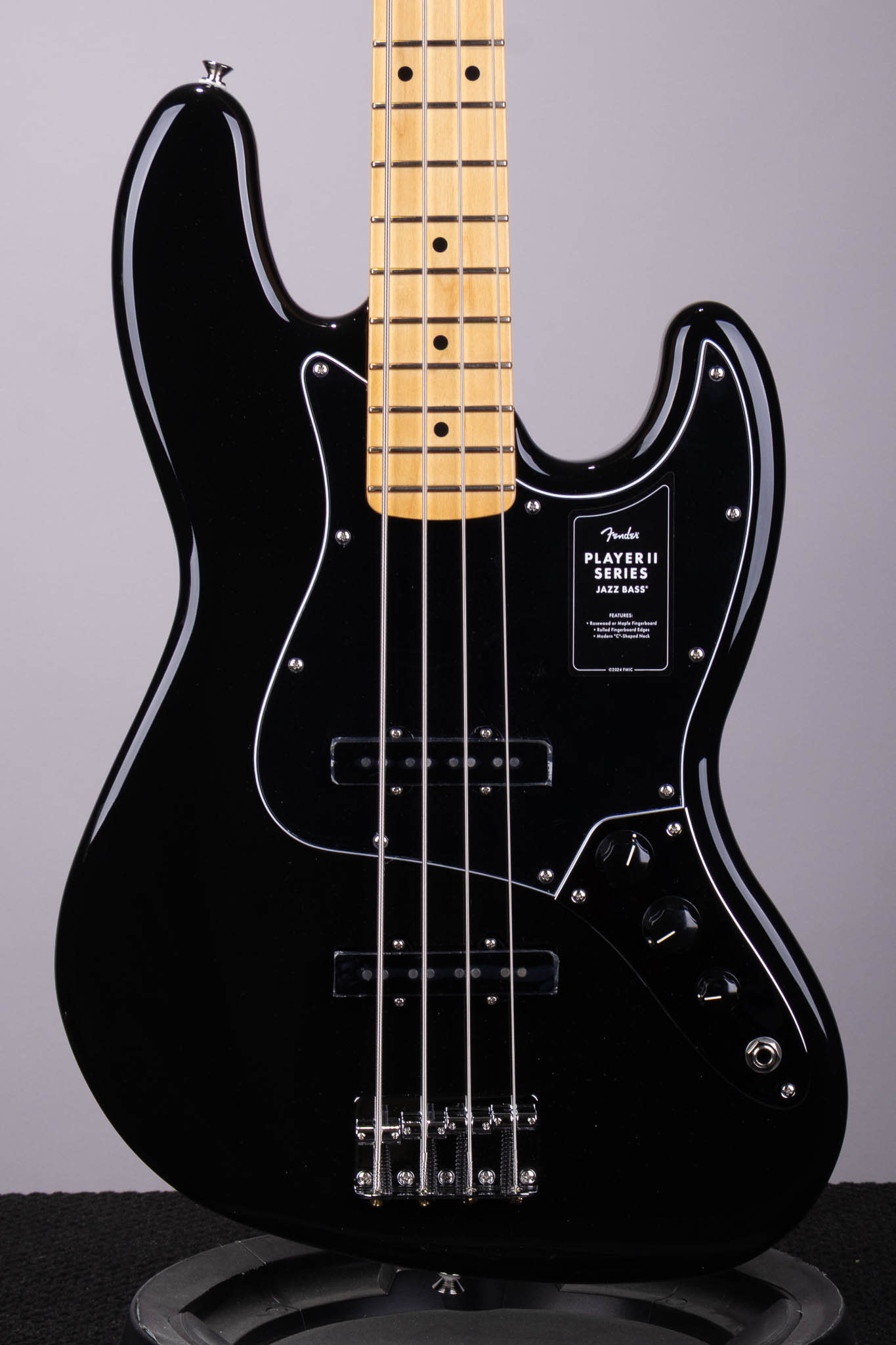 Fender Player II Jazz Bass Black Maple Fingerboard Electric Bass