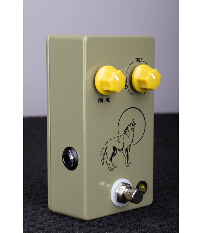 JHS Coyote Fuzz Pedal