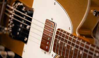 Yamaha LL16 ARE Acoustic-Electric Guitar - Natural | Roxy Music