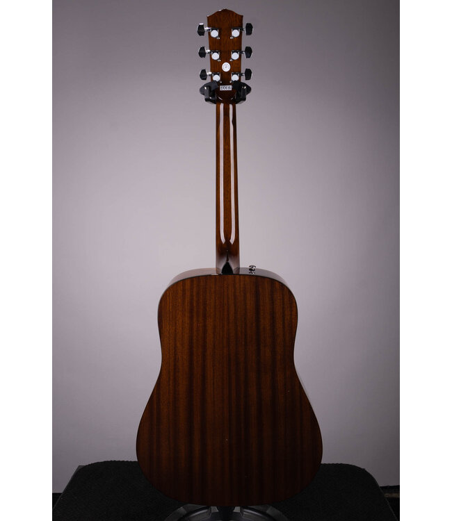 Fender CD-60 Dreadnought Acoustic Guitar with Case in Sunburst | Roxy Music La Porte