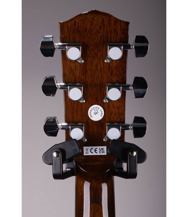 Fender CD-60 Dreadnought Acoustic Guitar with Case in Sunburst | Roxy Music La Porte