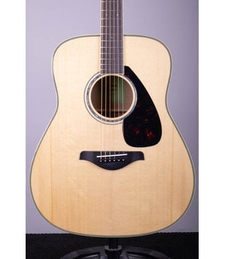 Yamaha Yamaha FG840 Acoustic Natural Dreadnaught Guitar - Solid Top, Maple Back and Sides