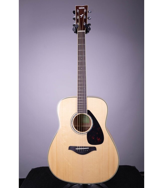 Yamaha FG840 Acoustic Natural Dreadnaught Guitar - Solid Top, Maple Back and Sides
