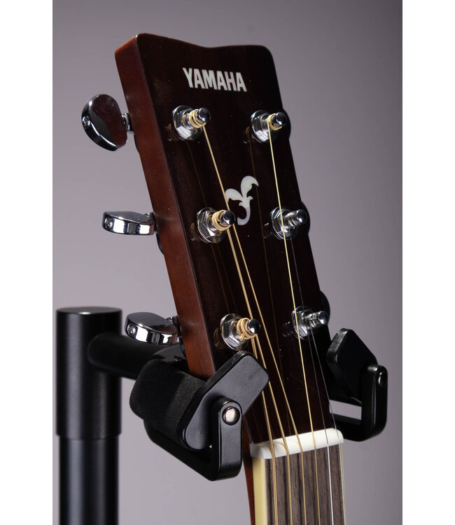 Yamaha FGX820C Cutaway Dreadnought Acoustic Electric Guitar - Natural