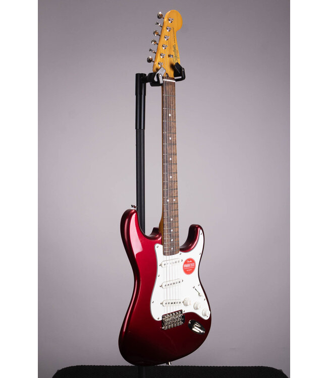 Squier Classic Vibe '60's Stratocaster - Candy Apple Red