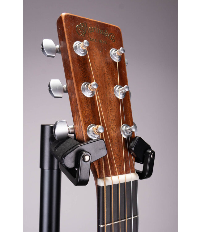 Martin 000C Jr-E StreetMaster Acoustic-electric Guitar - Dark Mahogany Distressed