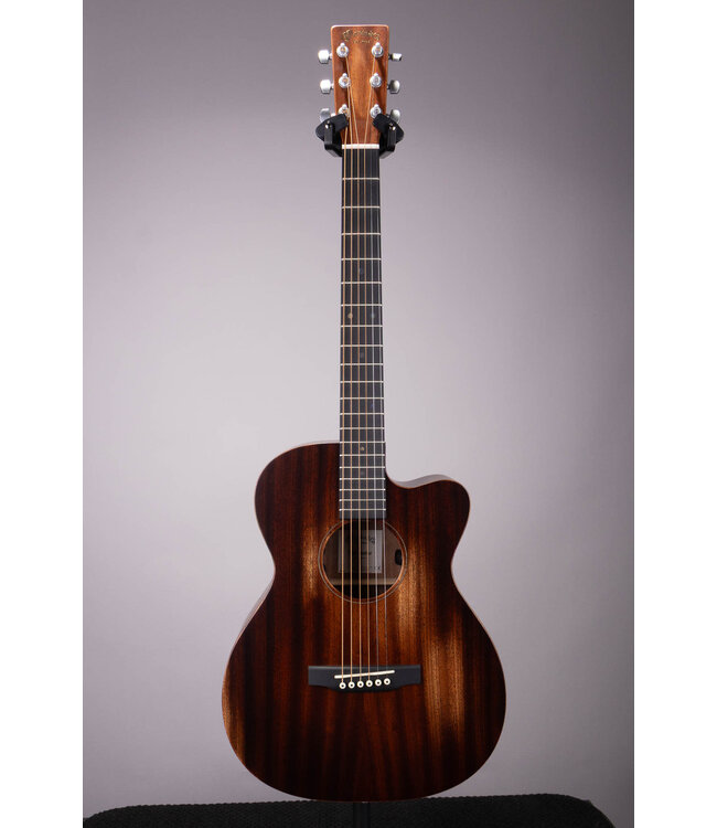 Martin 000C Jr-E StreetMaster Acoustic-electric Guitar - Dark Mahogany Distressed