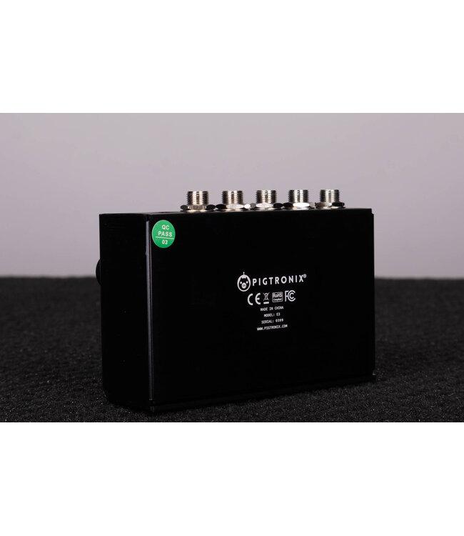 Pigtronix Echolution 3 Stereo Delay Pedal