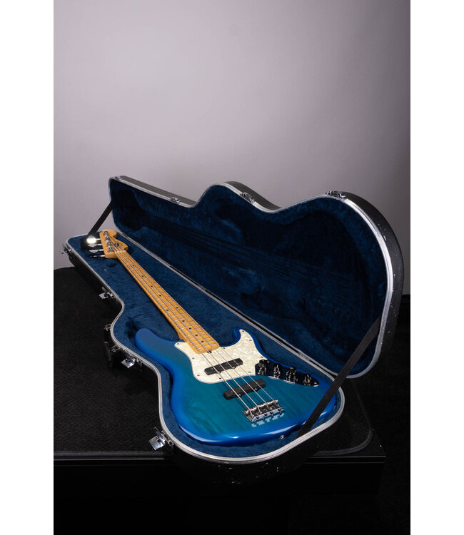 Used 1997 Fender American Deluxe Jazz Bass - Blueburst - With Case